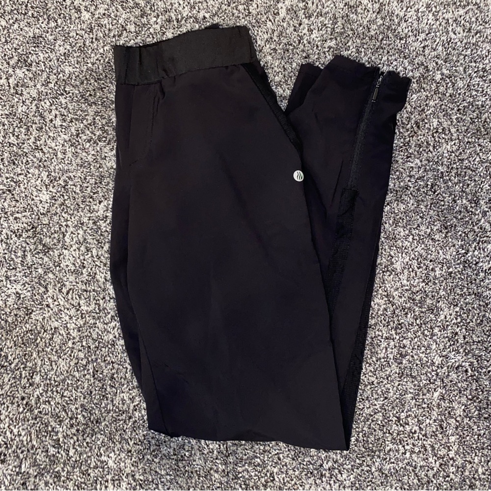 BarcoOne Wellness Scrub Bottoms